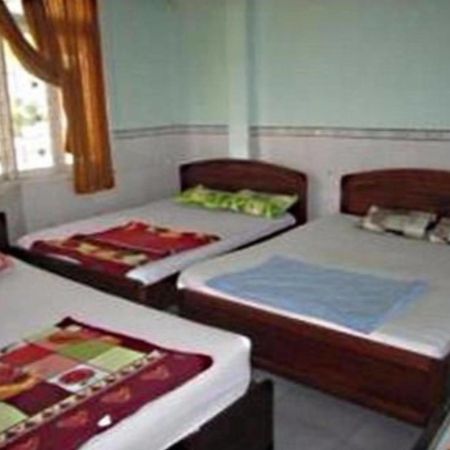 Nam Phuong Hostel 붕타우 외부 사진