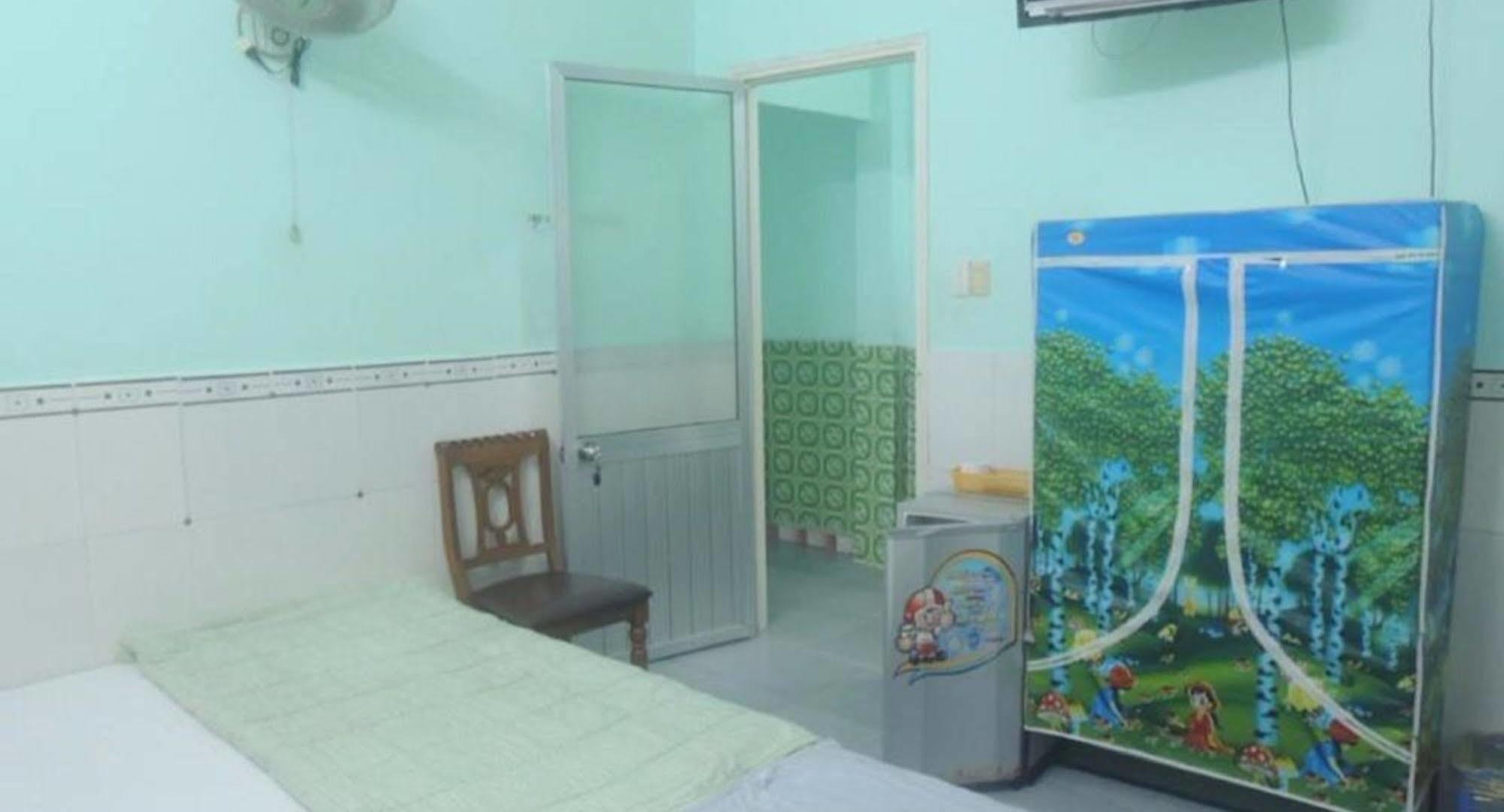Nam Phuong Hostel 붕타우 외부 사진