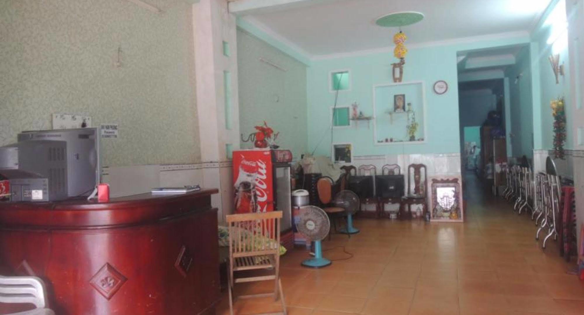 Nam Phuong Hostel 붕타우 외부 사진